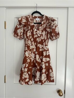 Sugarlips Rust and White Smocked Top
